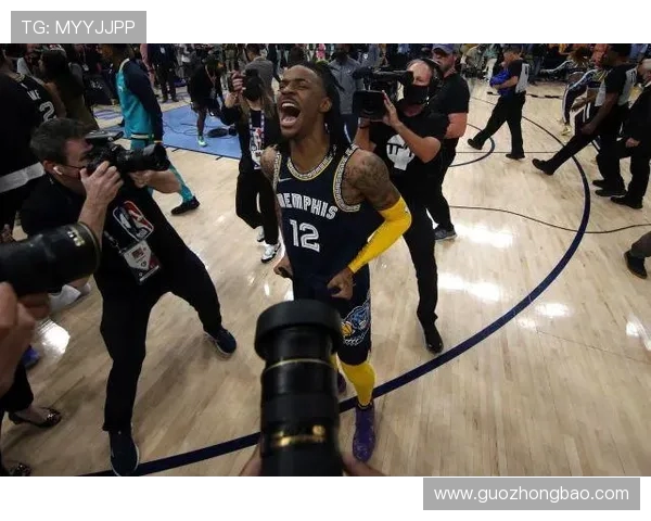 雷霆与奇才激战正酣11月3日精彩对决引发球迷热议